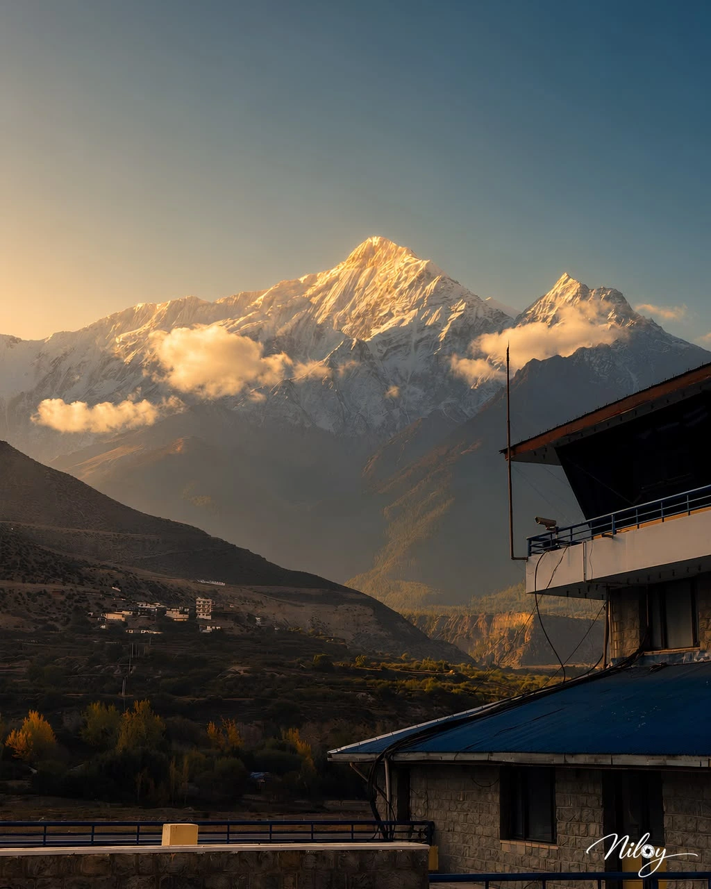 Nepal, through my phone
A collection of little moments, quiet corners, and beautiful memories from the journey.
...